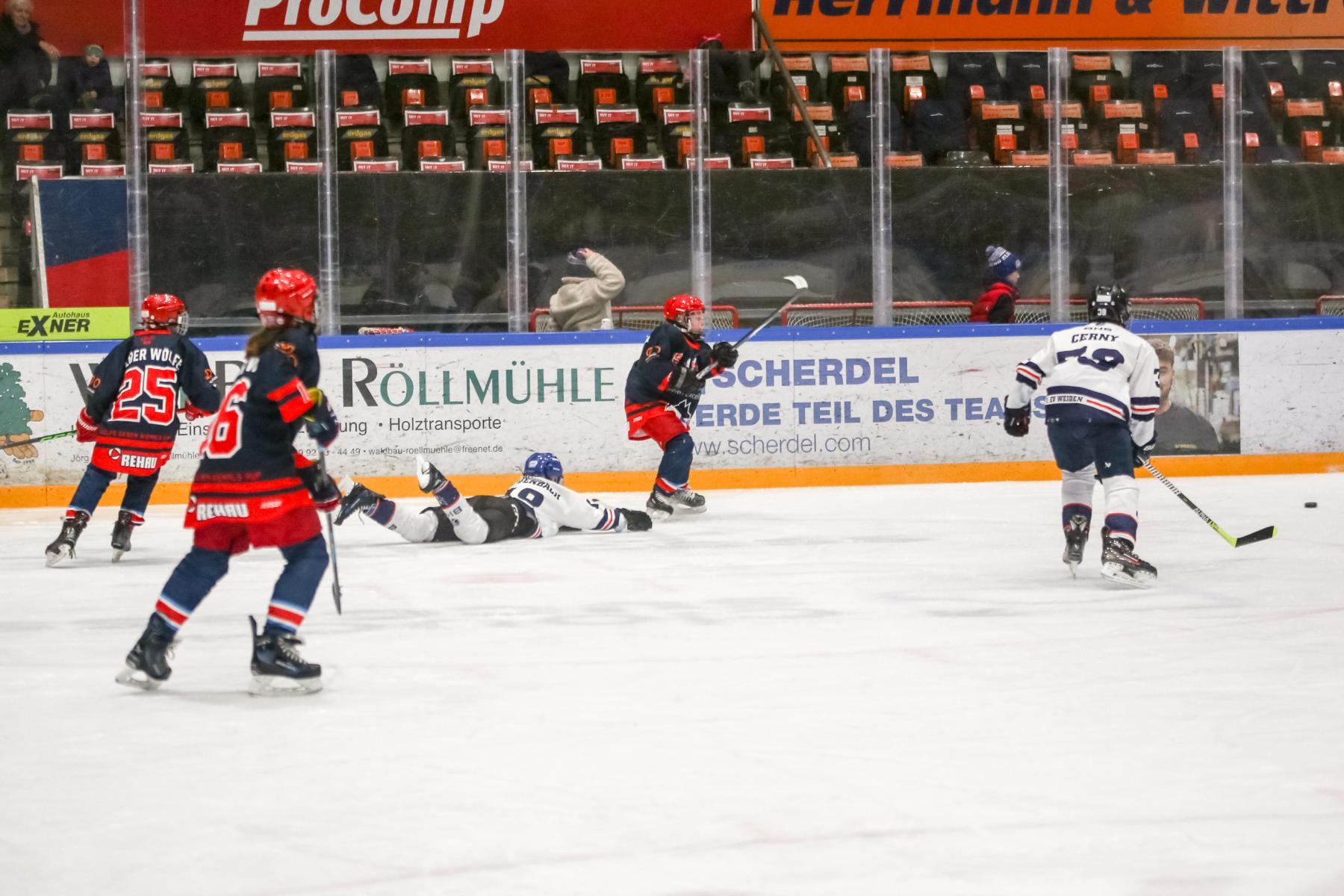 U13 – Erfolgreicher Jahresabschluss Gegen Den EV Weiden